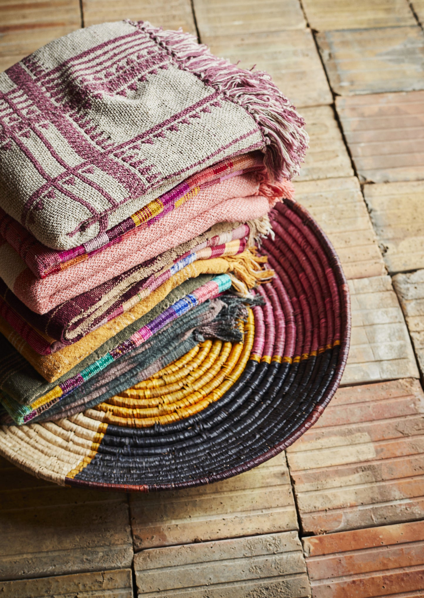 Recycling Woven Throw Fuchsia