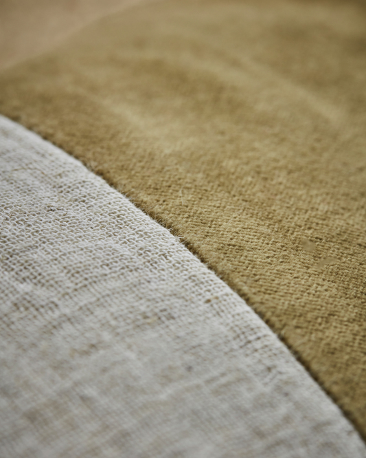 Amber velvet and natural linen cushion cover with unique stripe detail for individueller Stil and Lieblingsstücke für dein. - Cushion Cover Sono Amber