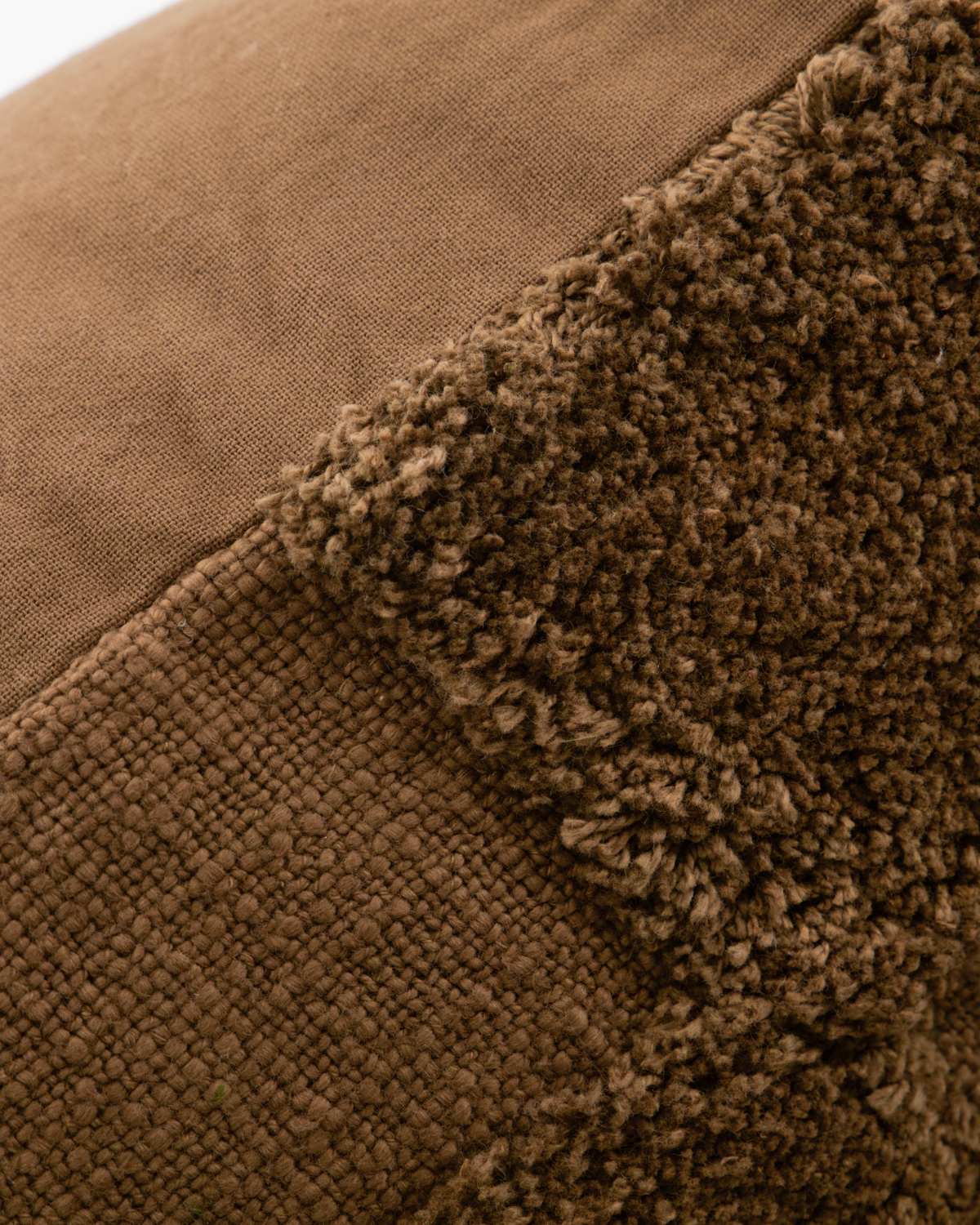 Potus Brown cushion cover with tufted and textured cotton fabric in warm brown, unique Wohndeko for an individueller Stil. - Cushion Cover Potus Brown