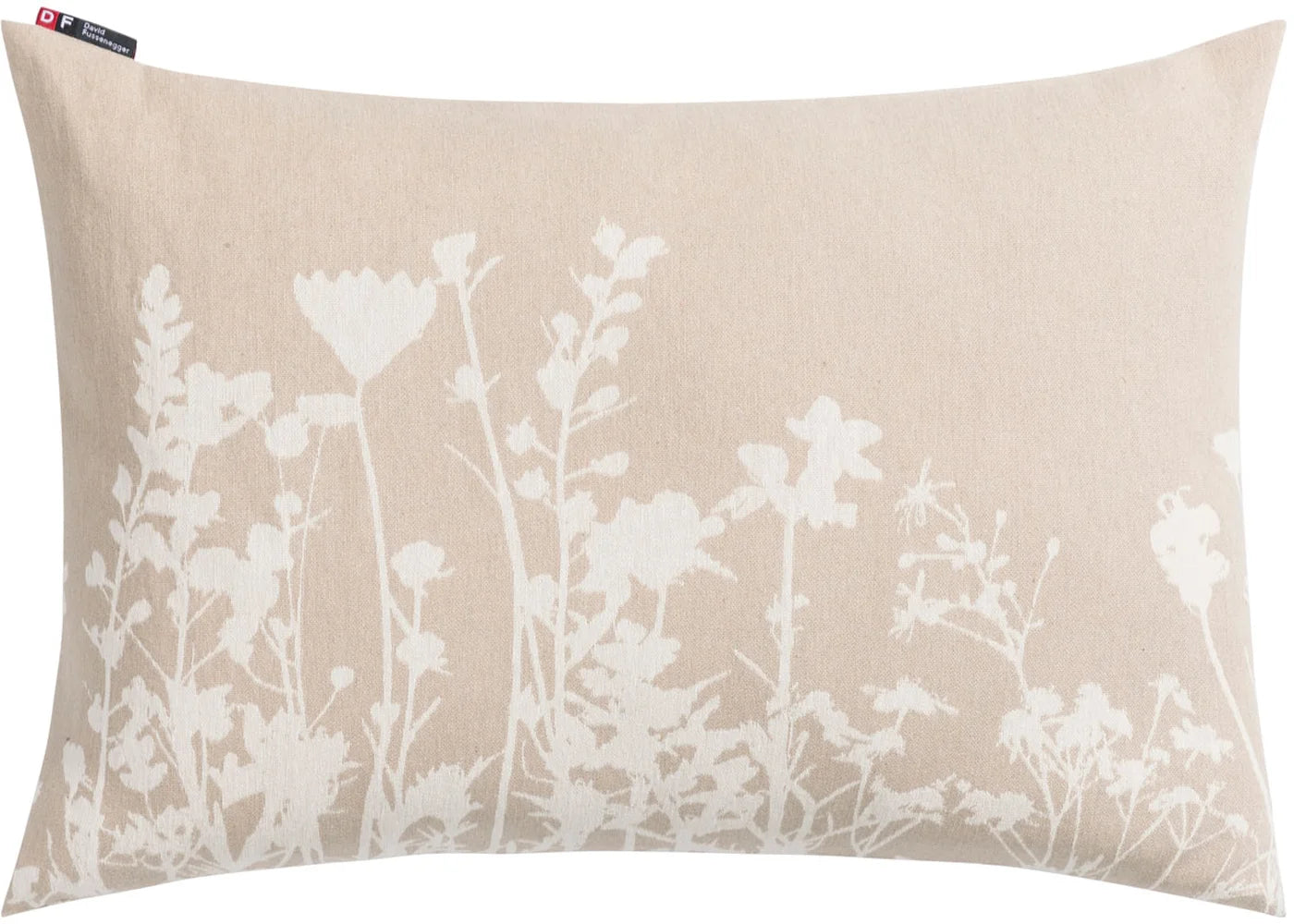 Beige cotton pillow cover with white floral print, unique design for individual style and cozy home decor. - PORTO Kissenhülle Blumen natur