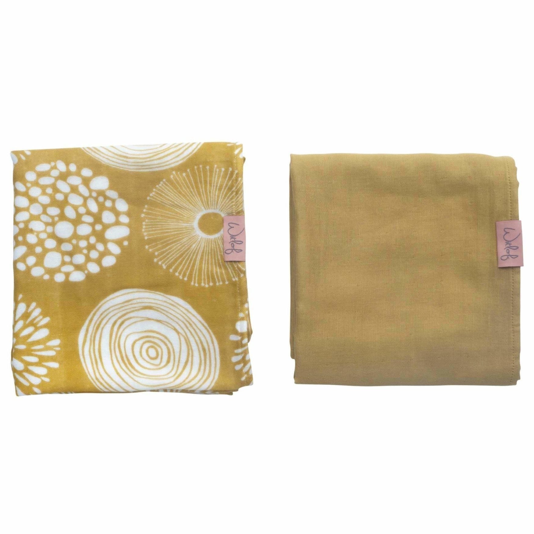 Two uniquely designed 80x80 cm swaddles in mustard yellow, one with white circular patterns, ideal for individueller Stil. - Swaddle 80x80 Sparkle Sweet Honey, Pack of 2
